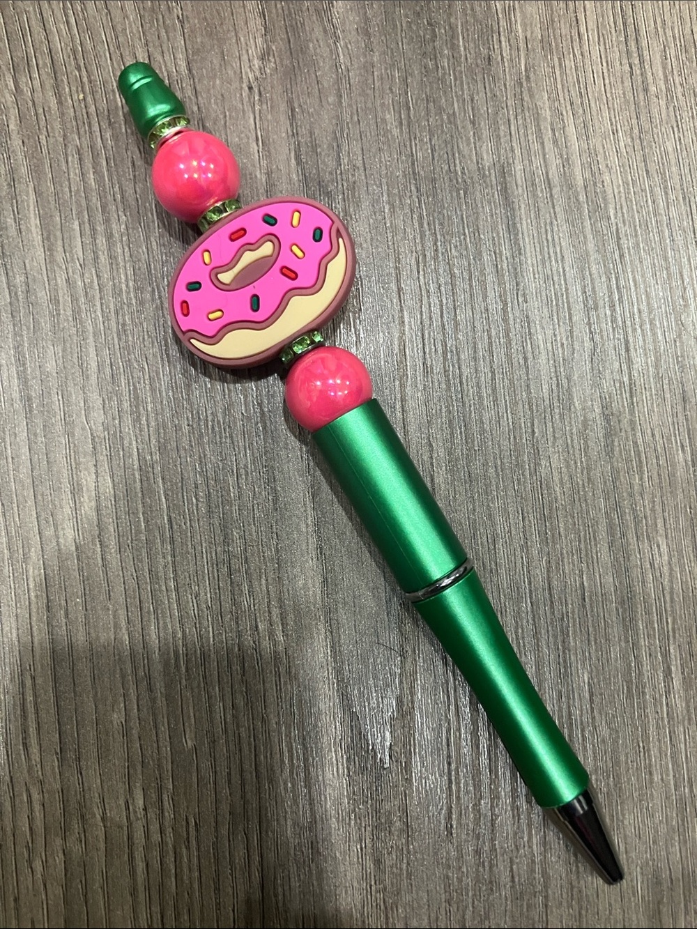 Hand Beaded Donut Pen in Green and Pink